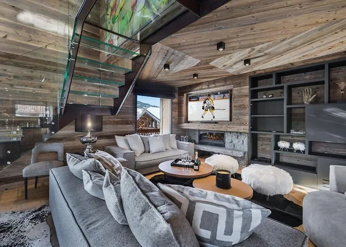 Chalet De Luxe Avec Jacuzzi, Salle Cinema Et Piscine Au Centre De - Fr-1-569-10 *